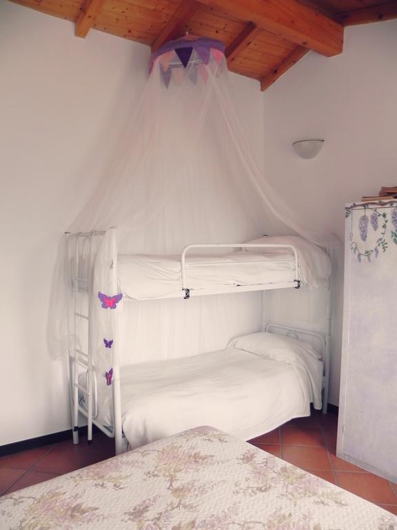 B&B I Glicini Vescina Kültér fotó