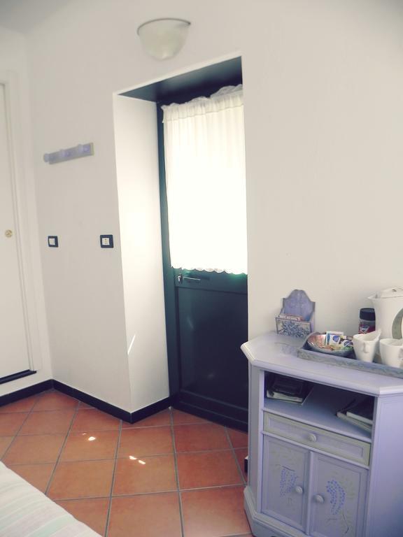 B&B I Glicini Vescina Kültér fotó