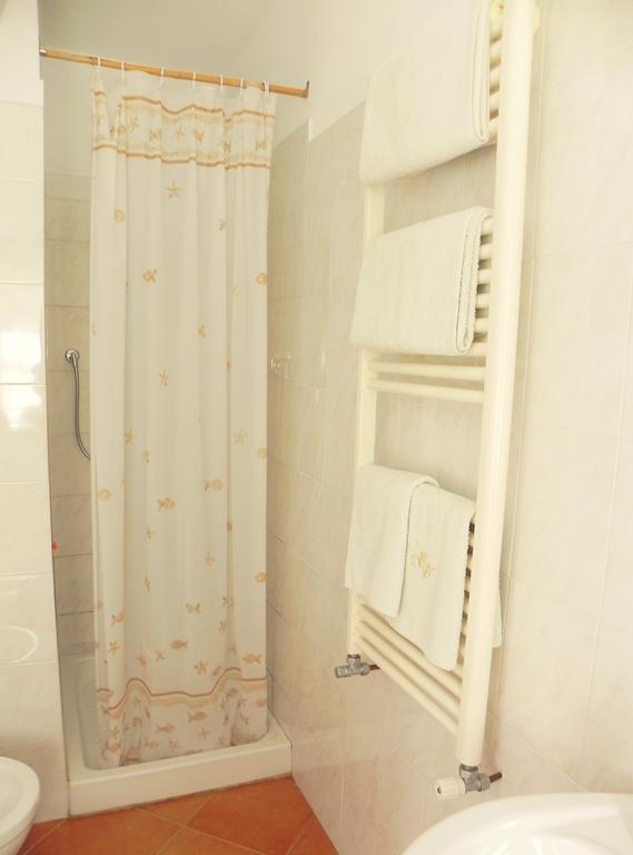 B&B I Glicini Vescina Kültér fotó